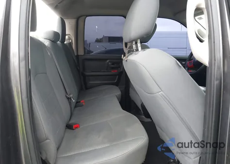 2015 Ram 1500 St z USA, uszkodzony, nr VIN 1C6RR6FG8FS591056